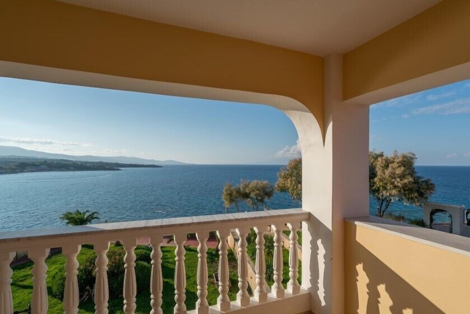 Balcony Boutique Hotel (Adults Only) Циливи Екстериор снимка