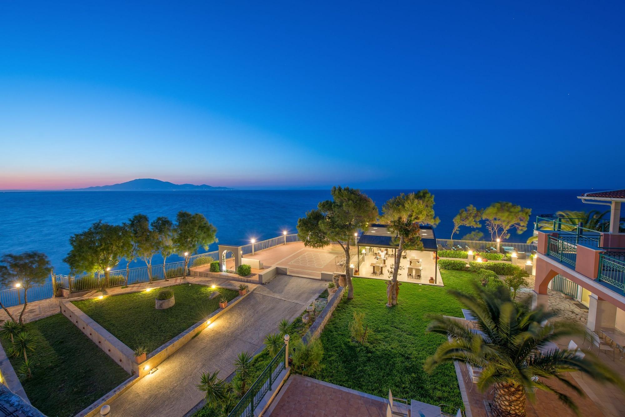 Balcony Boutique Hotel (Adults Only) Циливи Екстериор снимка