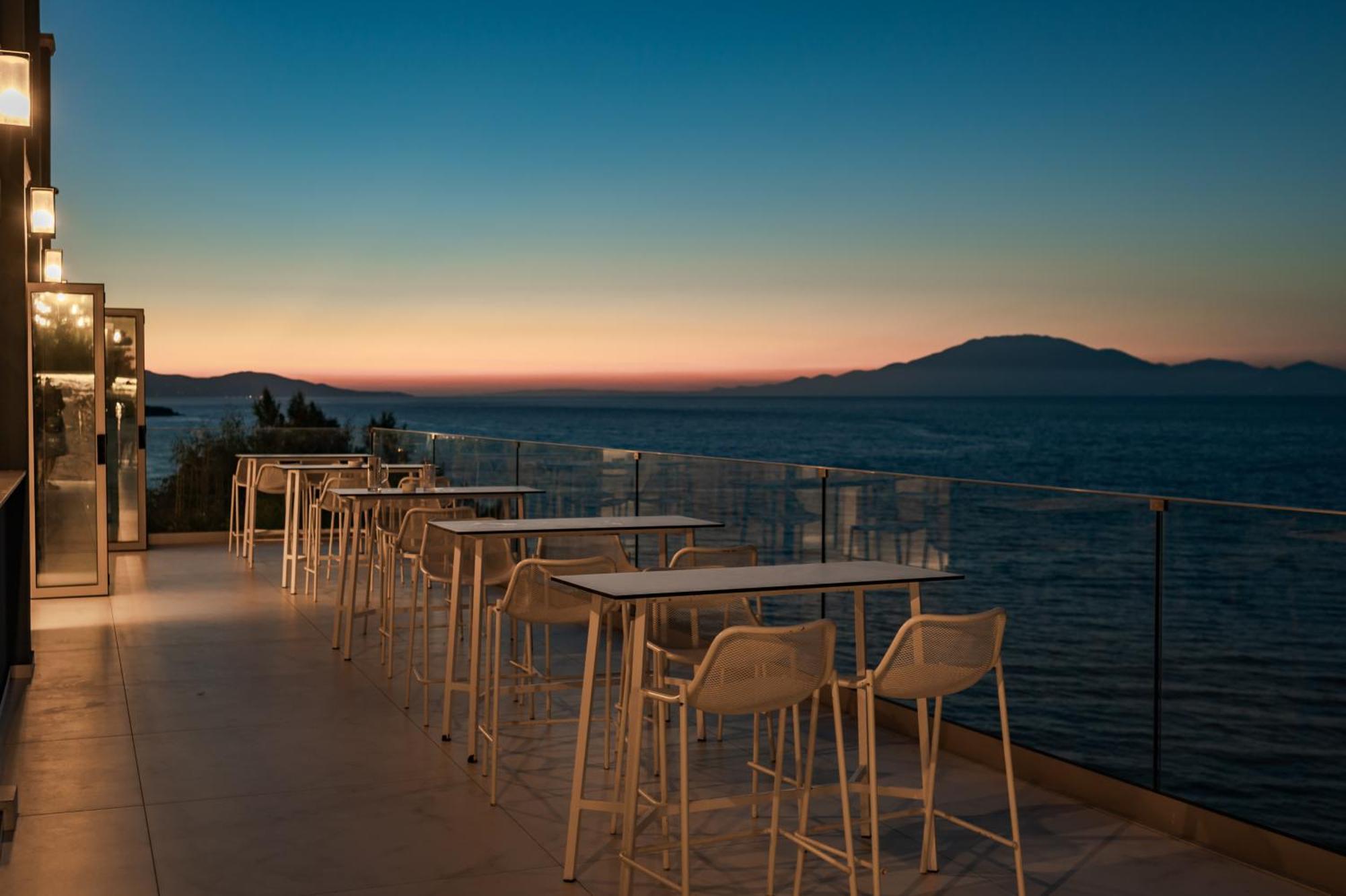 Balcony Boutique Hotel (Adults Only) Циливи Екстериор снимка