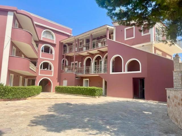 Balcony Boutique Hotel (Adults Only) Циливи Екстериор снимка